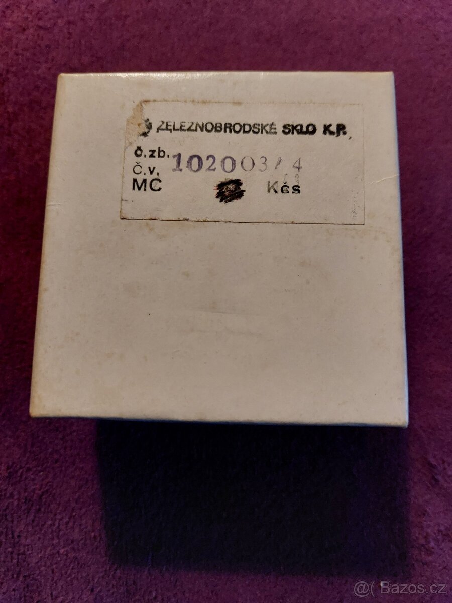 Designový svícen ve tvaru formy na bábovku - 3