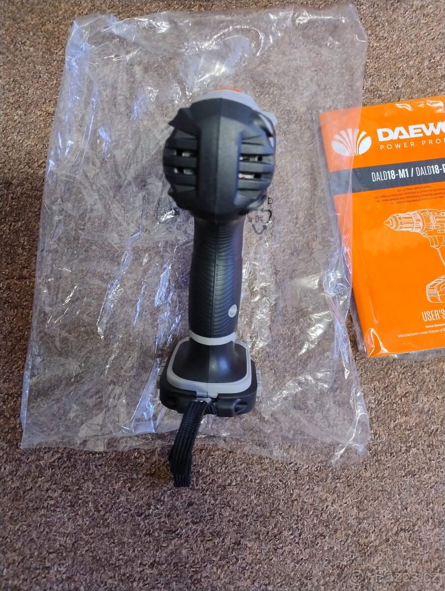 Prodám Aku. vrtačku Daewoo DALD18-P1, nová, - 3