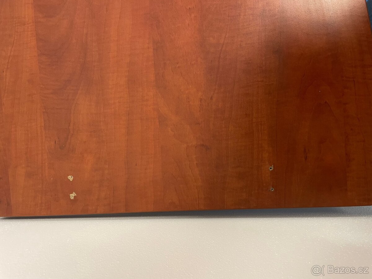 Kancelářský stůl na míru - 3