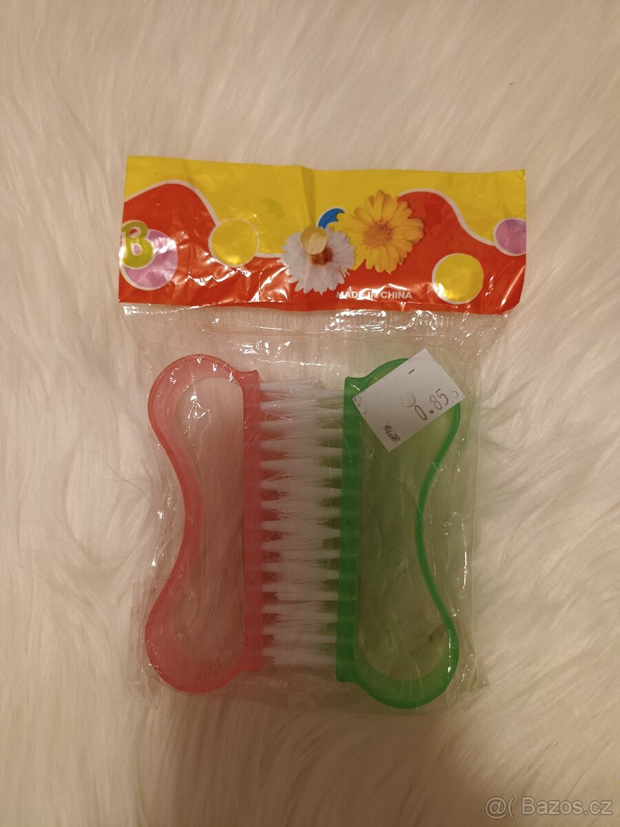 Kozmetické pomôcky - 3