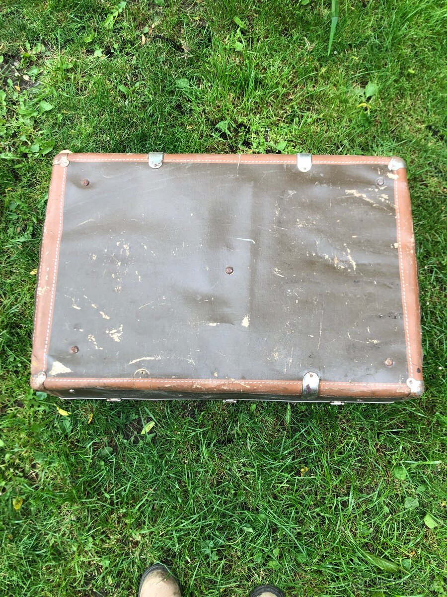 Velký starý kufr - 3