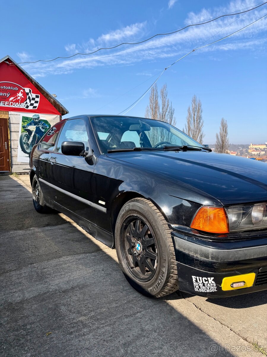 BMW E36 compact - 3