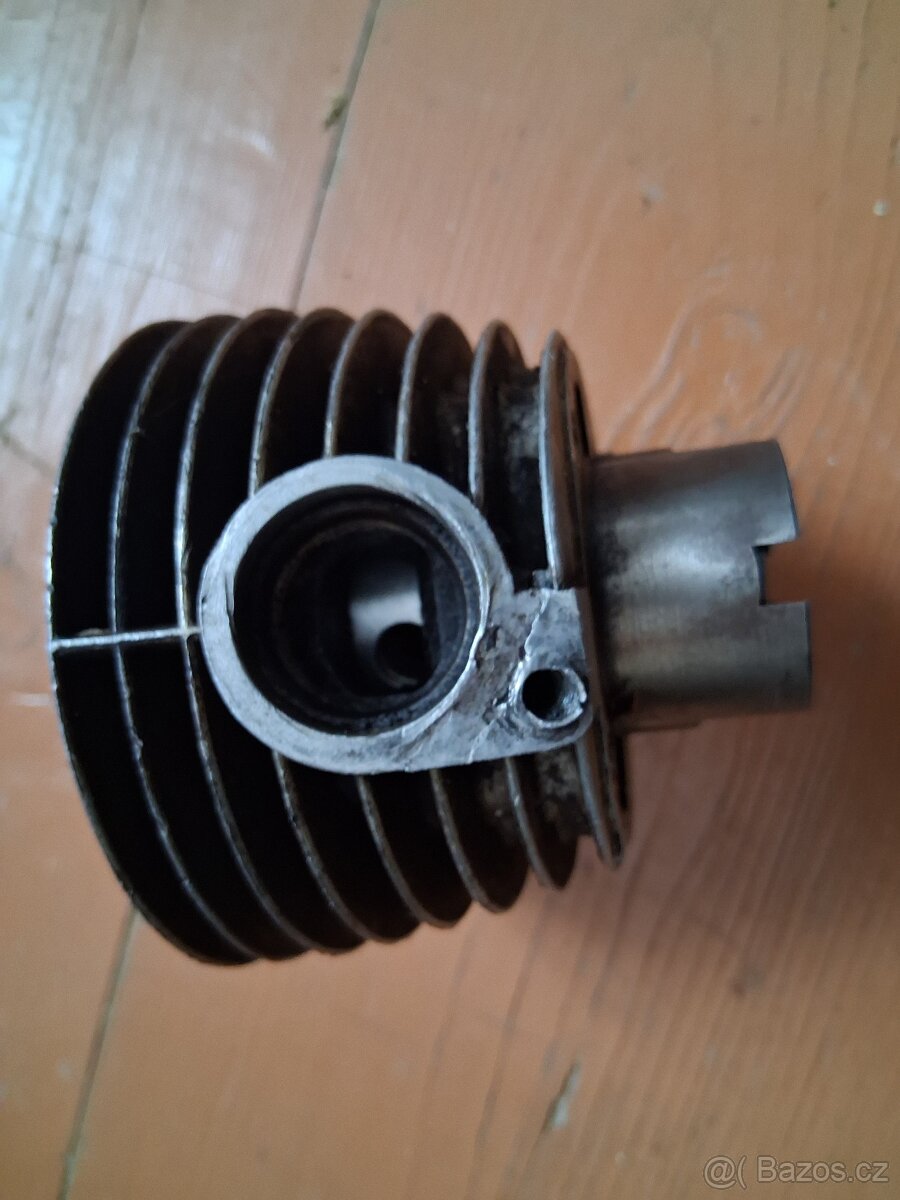 Plný válec, Stadion. - 3