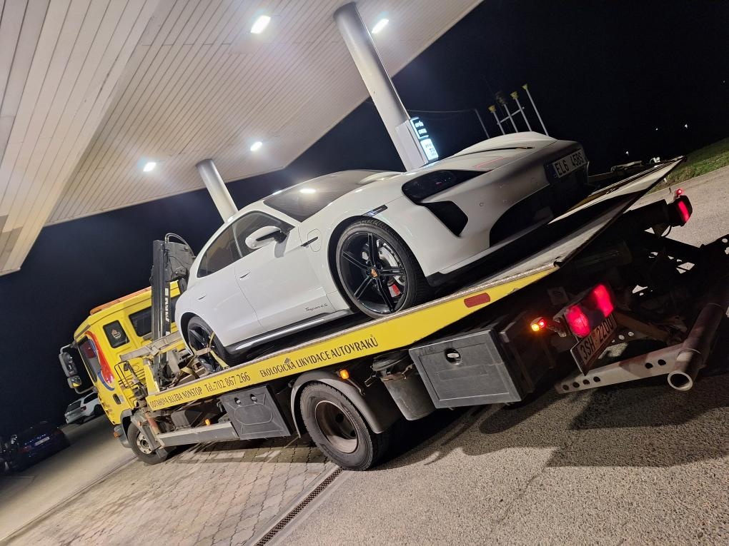 Řidič Odtahové služby - 3