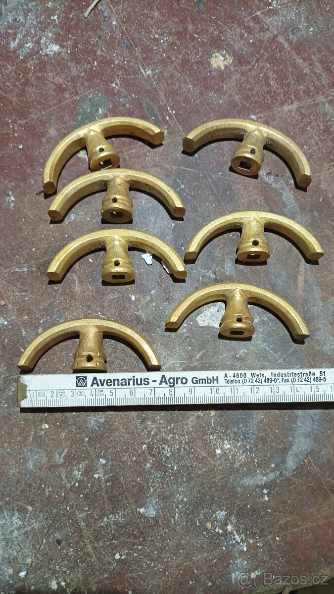 Kování mosazné. - 3