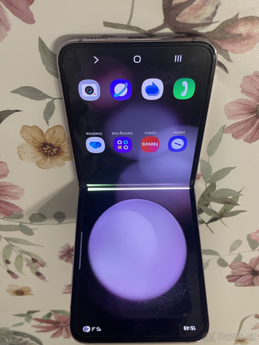 Galaxy Z Flip 5 8/256GB - 3