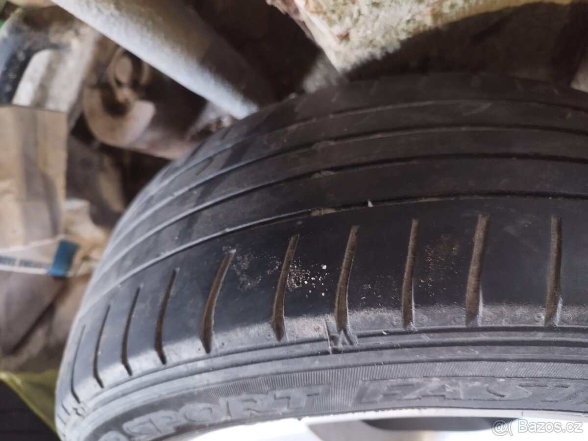 prodam sadu 4 letnich pneu vcetne alu 185/60/14 - 3