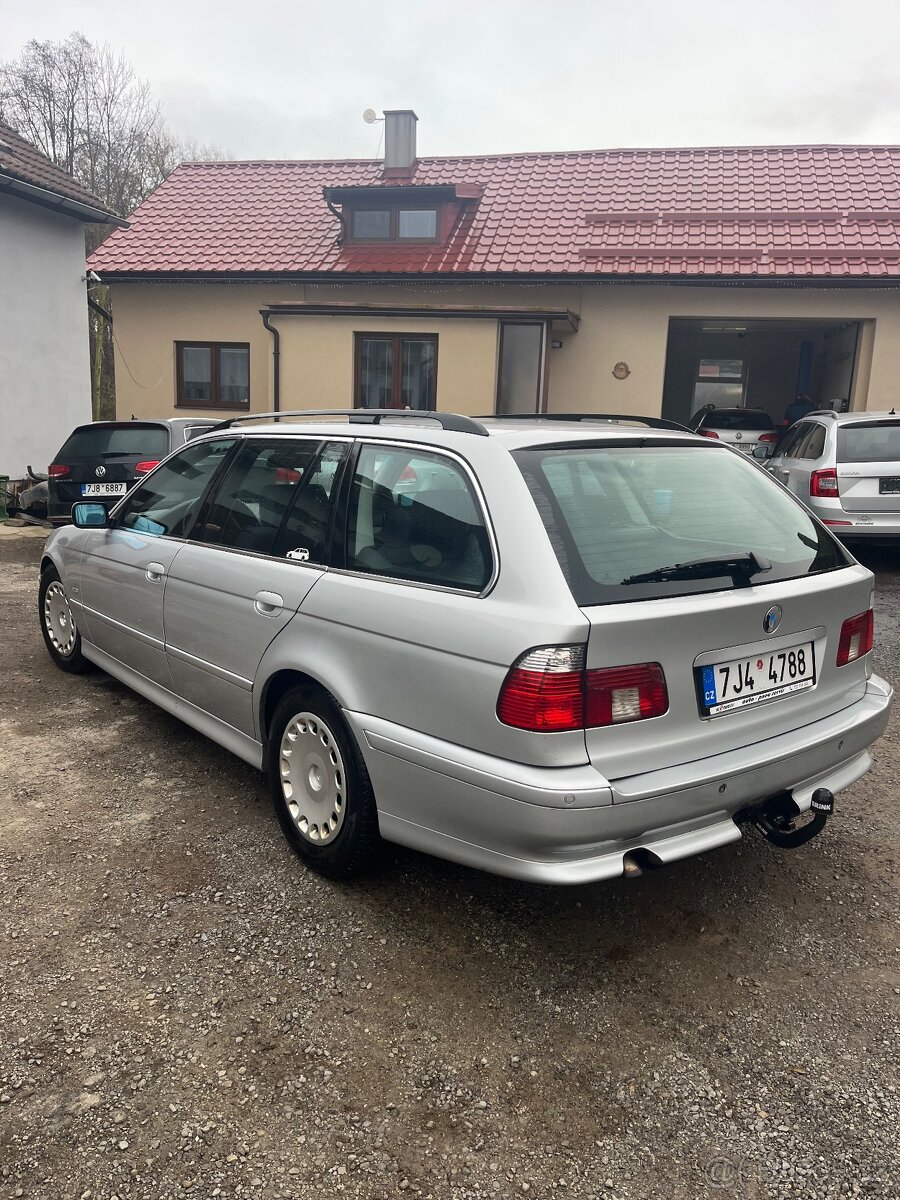 BMW 5 e39 touring 525d 120kw - 3
