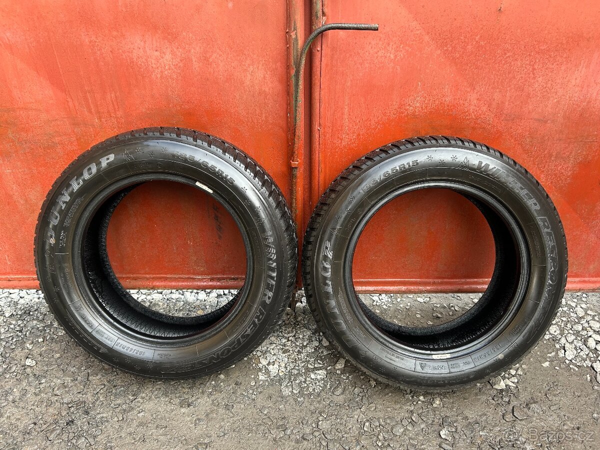 Prodám gumy 185/65/15. - 3
