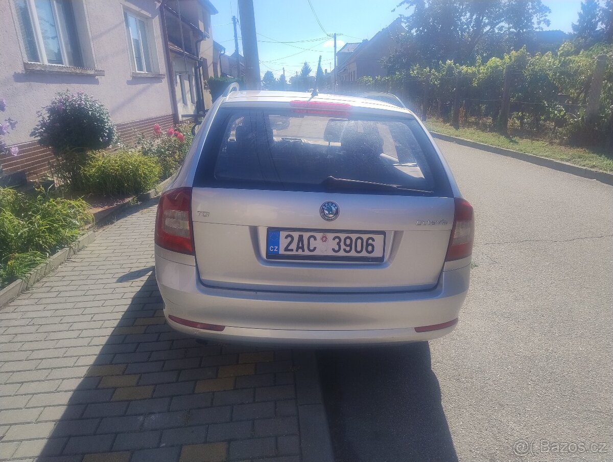 Škoda Octavia kombi 1,6 TDi 2011 - 3