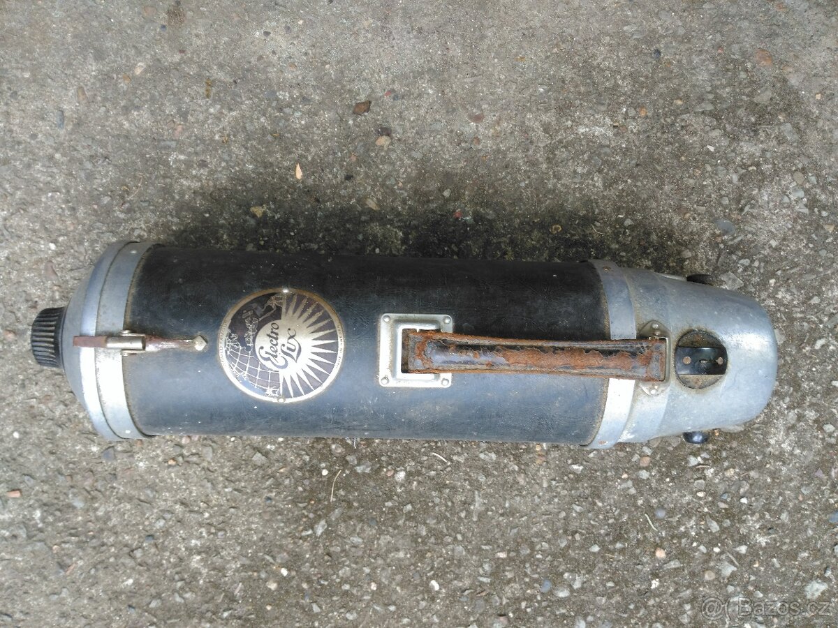 Starožitný vysavač Electrolux - 3