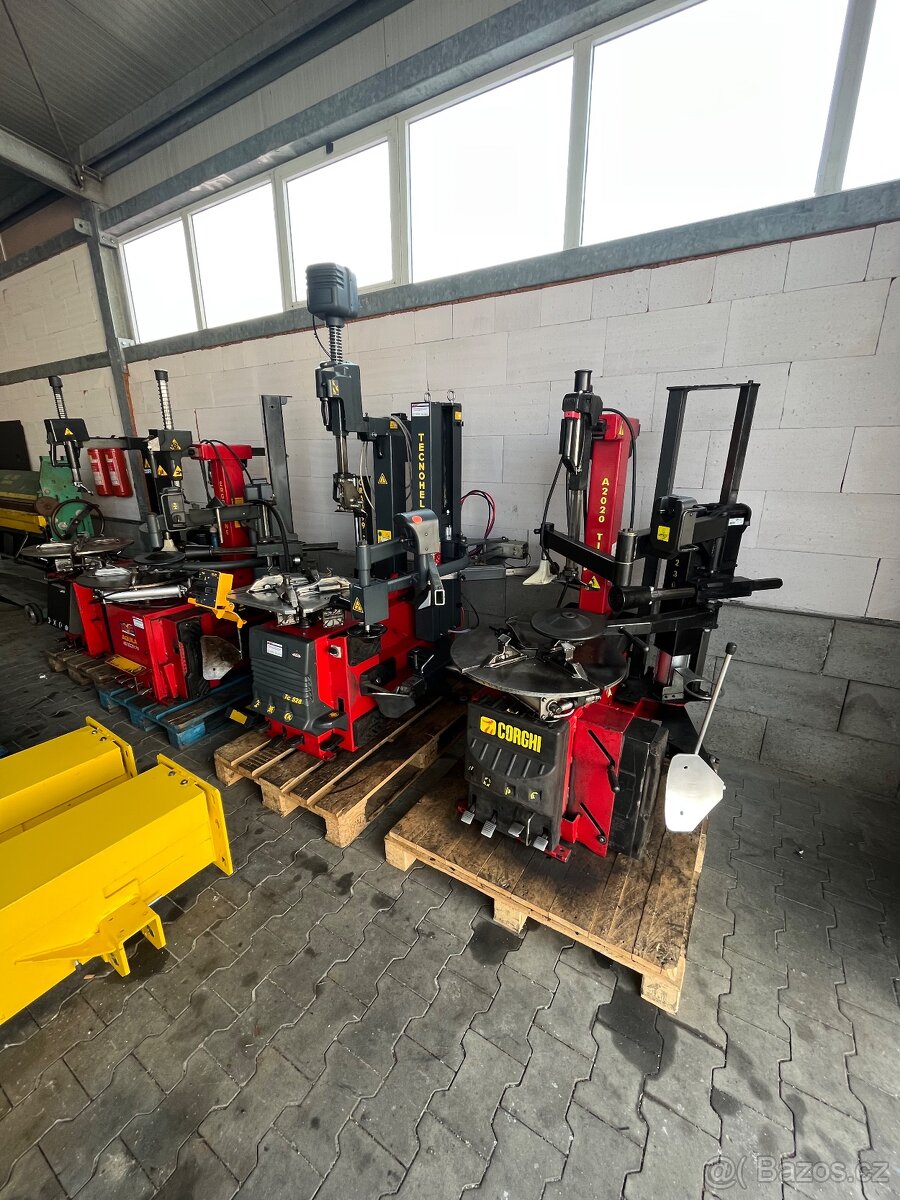 Zouvačka s pomocným ramenem Corghi A2020 - 3