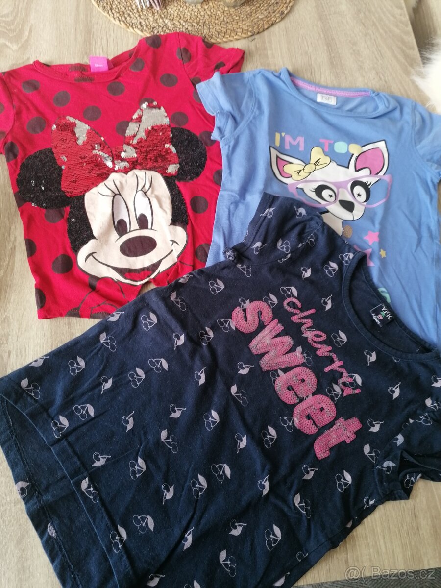 Krásné trička s krátkým rukávem s flitry, s MINNIE vel. 122 - 3