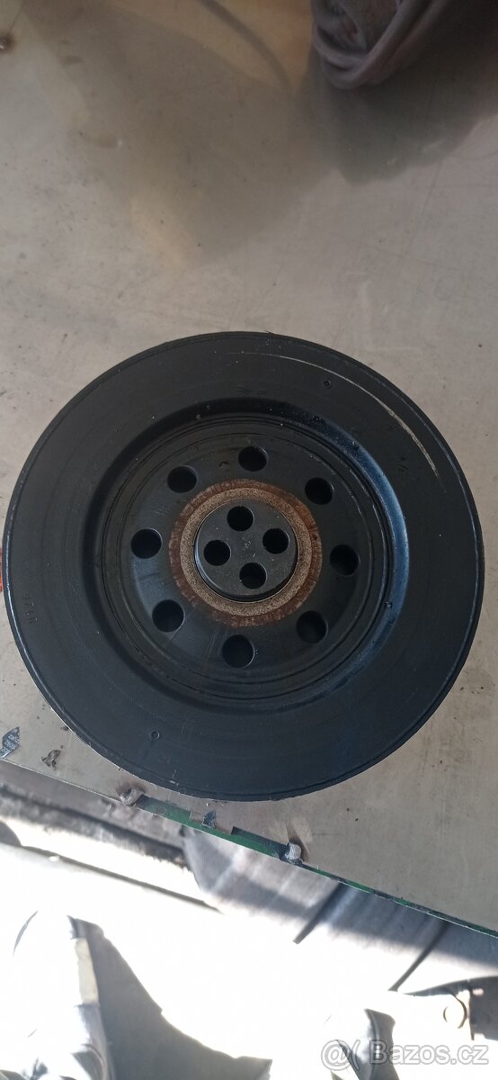 Řemenice BMW m57d30 - 3