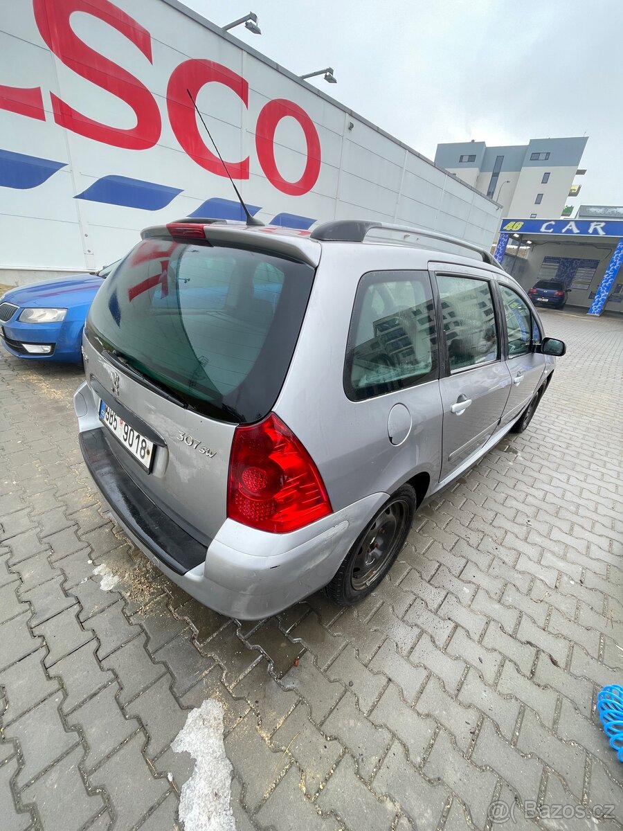 Peugeot 307 - 3