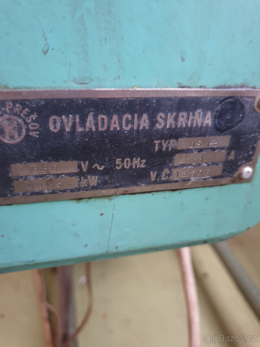 Prodám šici stroj Minerva - 3