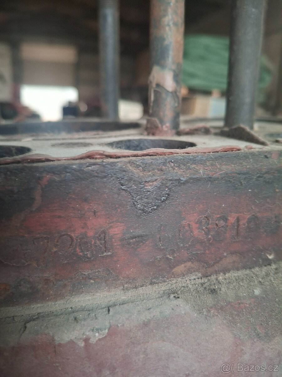Prodám motor Zetor - 3