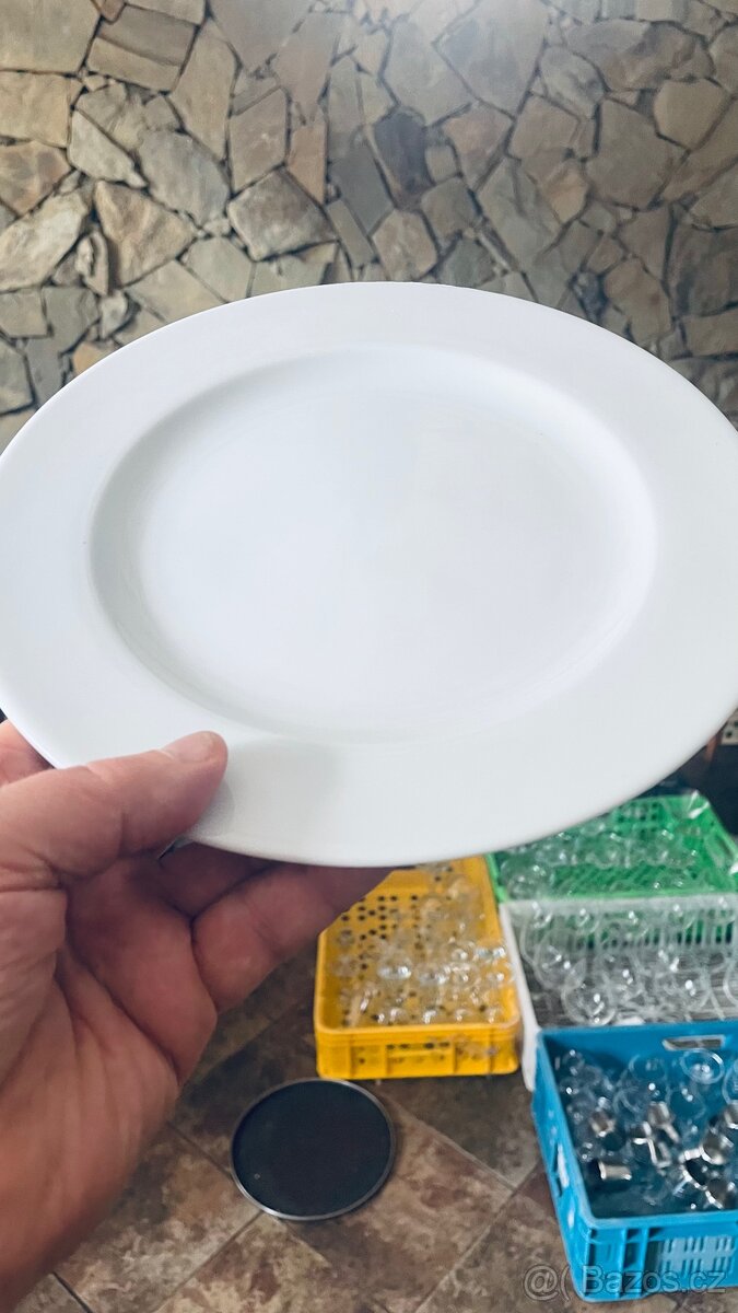 Talíře, gastro nádoby,použité - 3