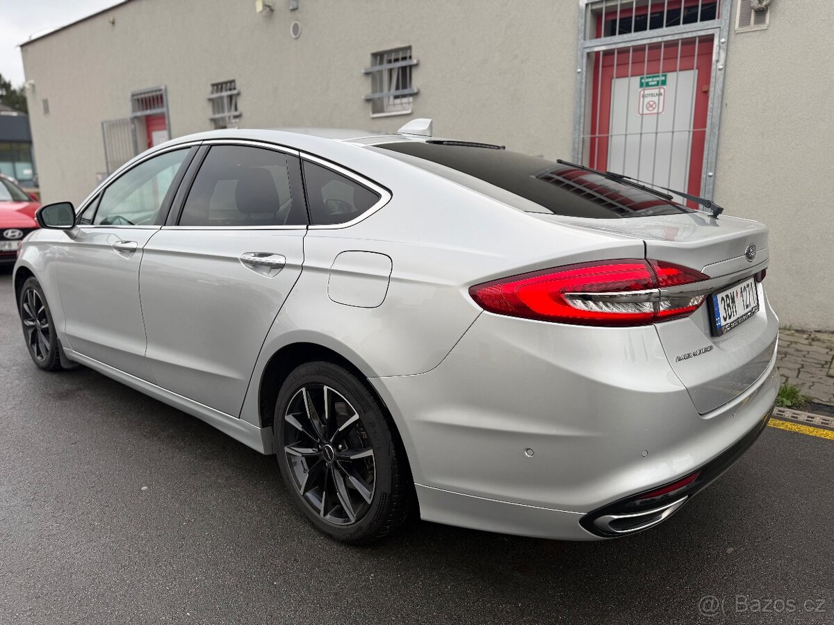 Ford Mondeo 2.0 trčí (140kw) - 3