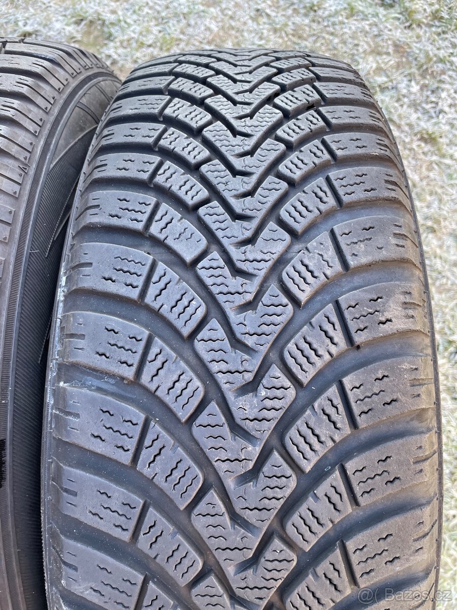 Falken 215/65R17 zimní 2ks - 3