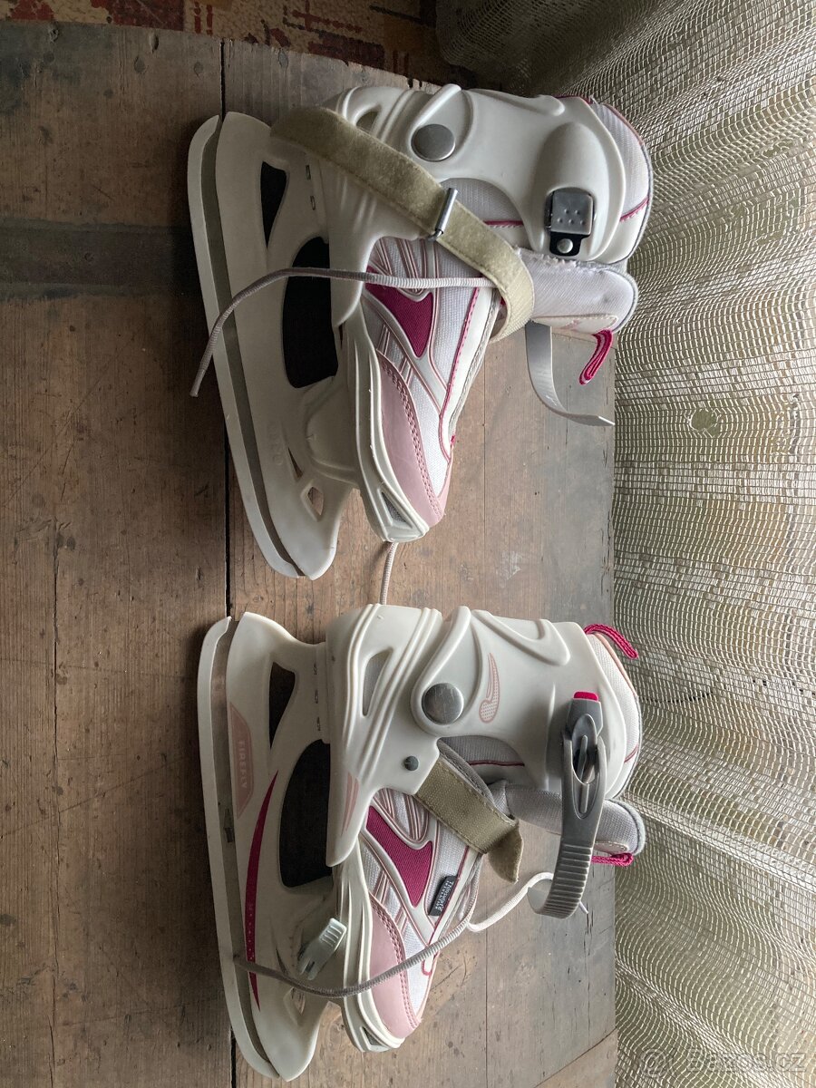 Dívčí brusle 34-37 - 3