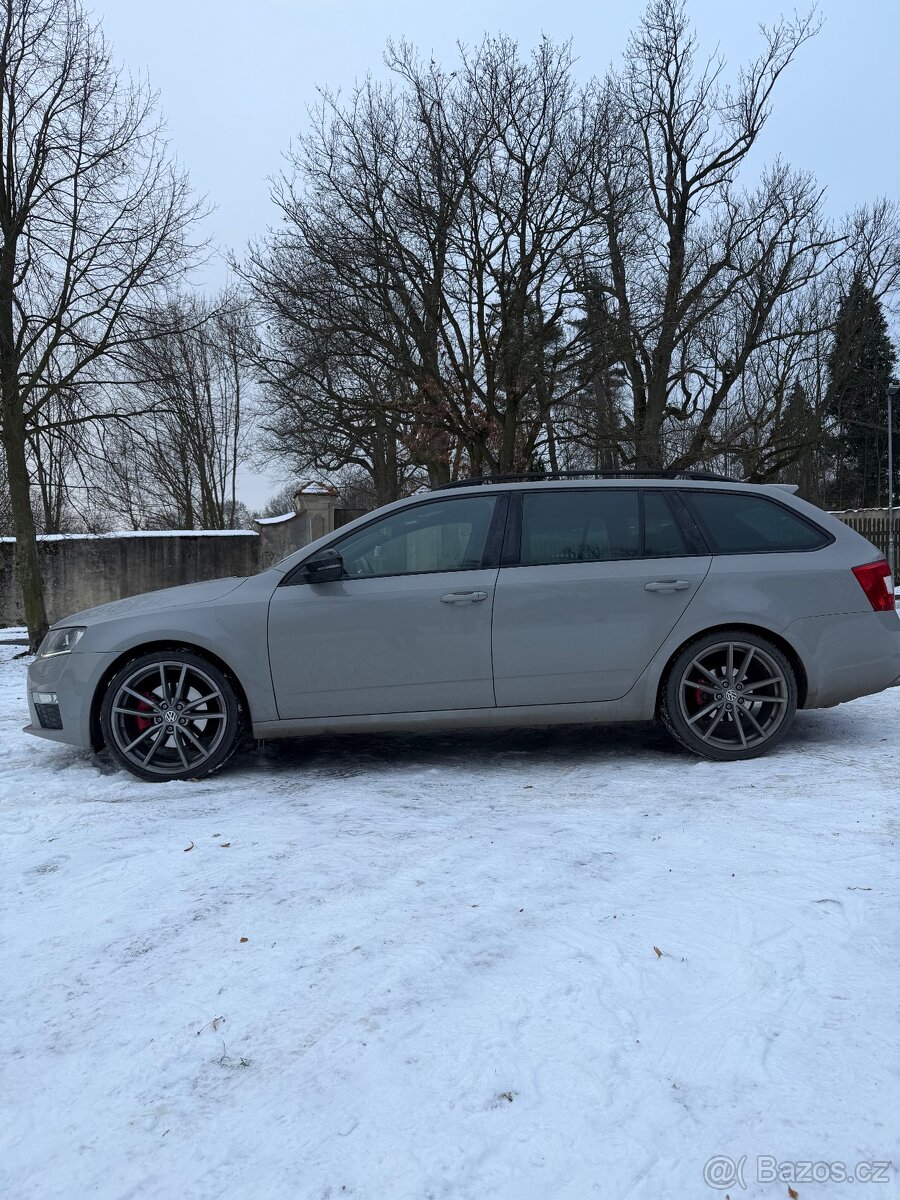 Škoda Octavia RS 2.0TDi 135kw - 3