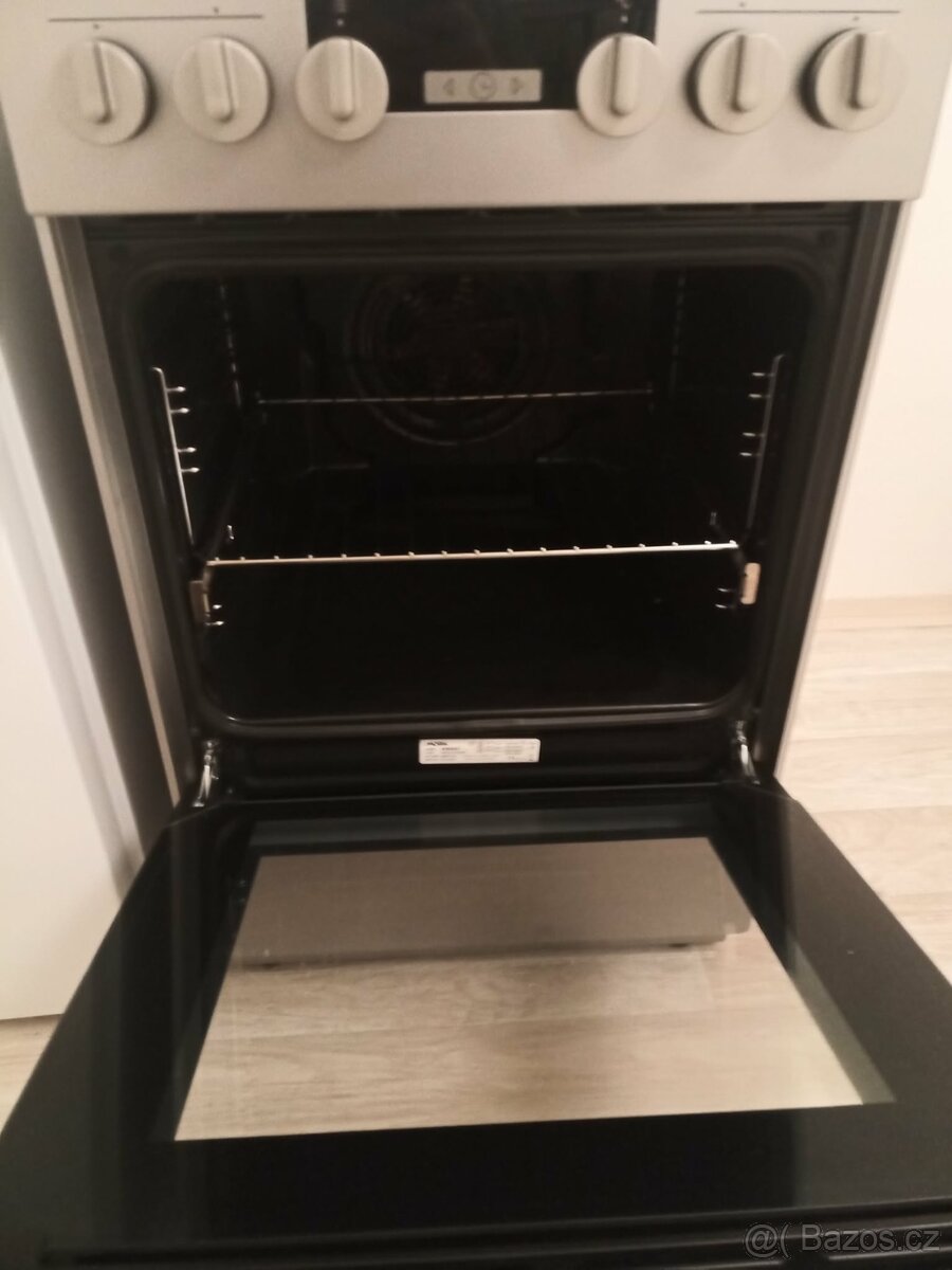 Kombinovaný sporák Mora - 3