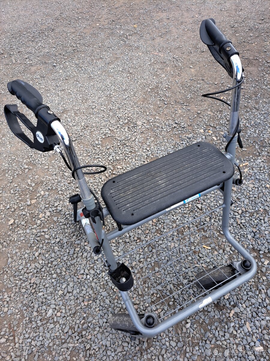 Chodítko pro seniory - 3