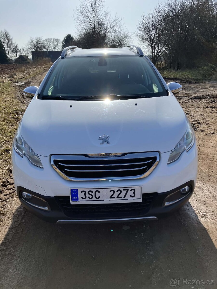 Peugeot 2008 1.6 hdi Allure - 3
