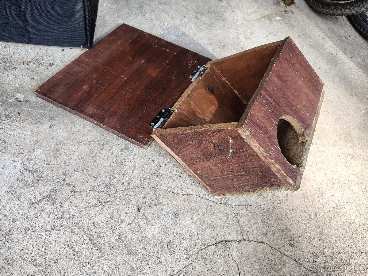 Dřevěný domeček pro zvířátka - 3