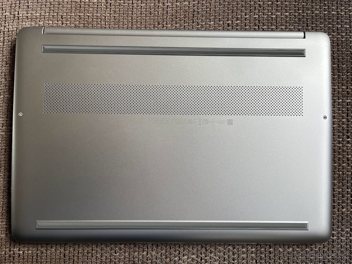 HP 15s-fq2902nc Natural Silver - 3