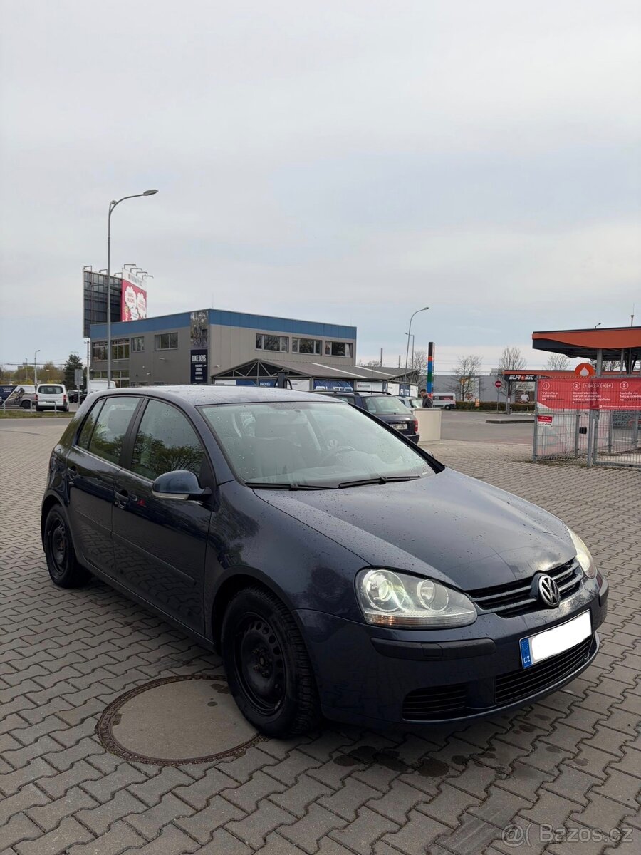 Volkswagen Golf 5 - 3