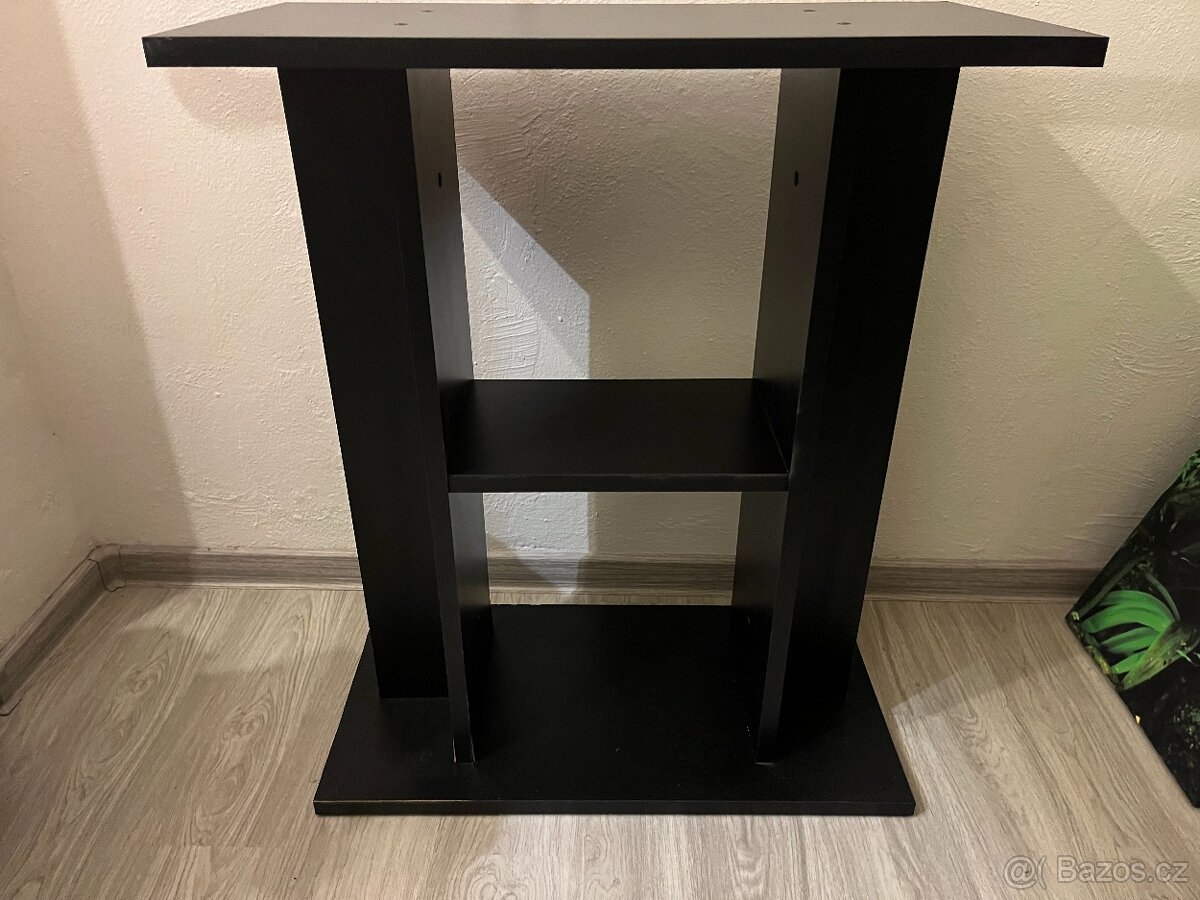 Stolek pod akvárium - 3