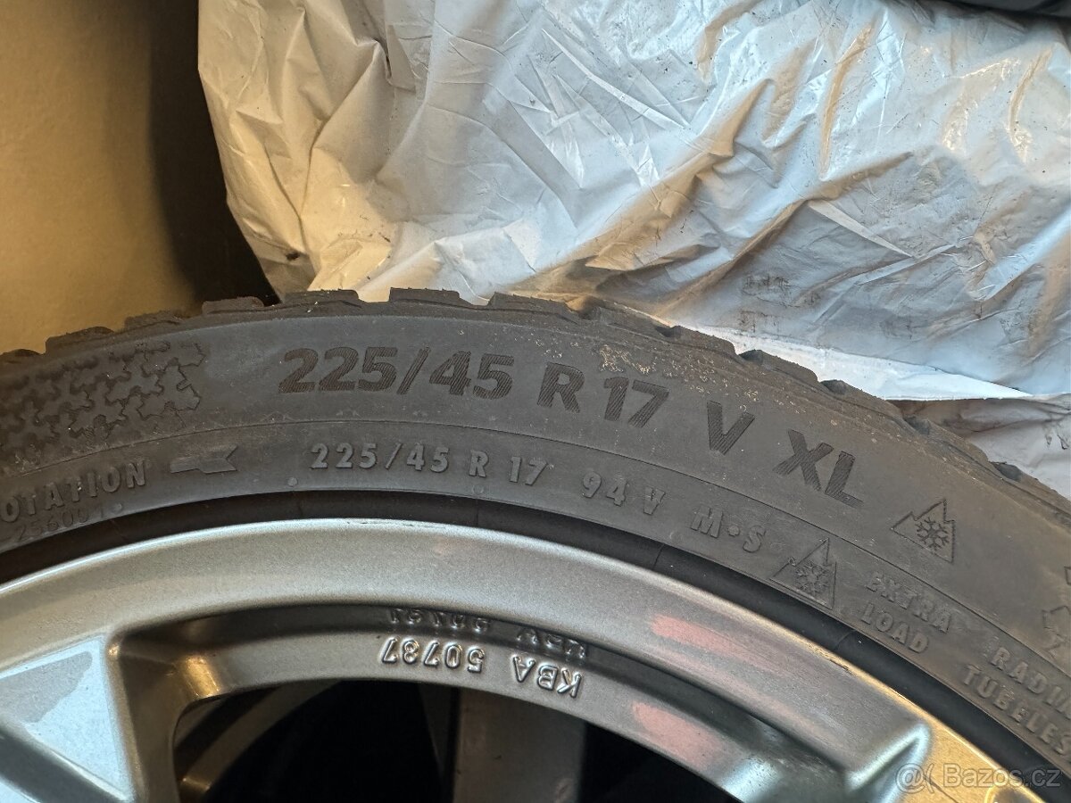 Zimní komplet ALU Rial 225/45/R17 5x112 - 3