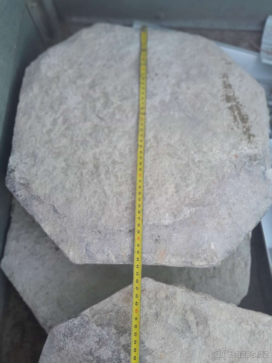 Nášlapné okrasné kameny - 3