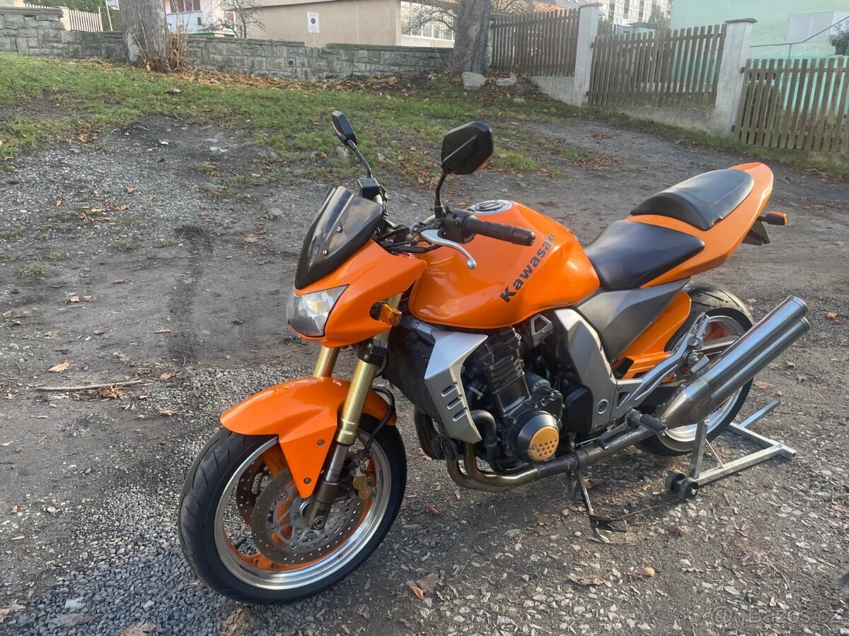 KAWASAKI Z1000 2003 - 3