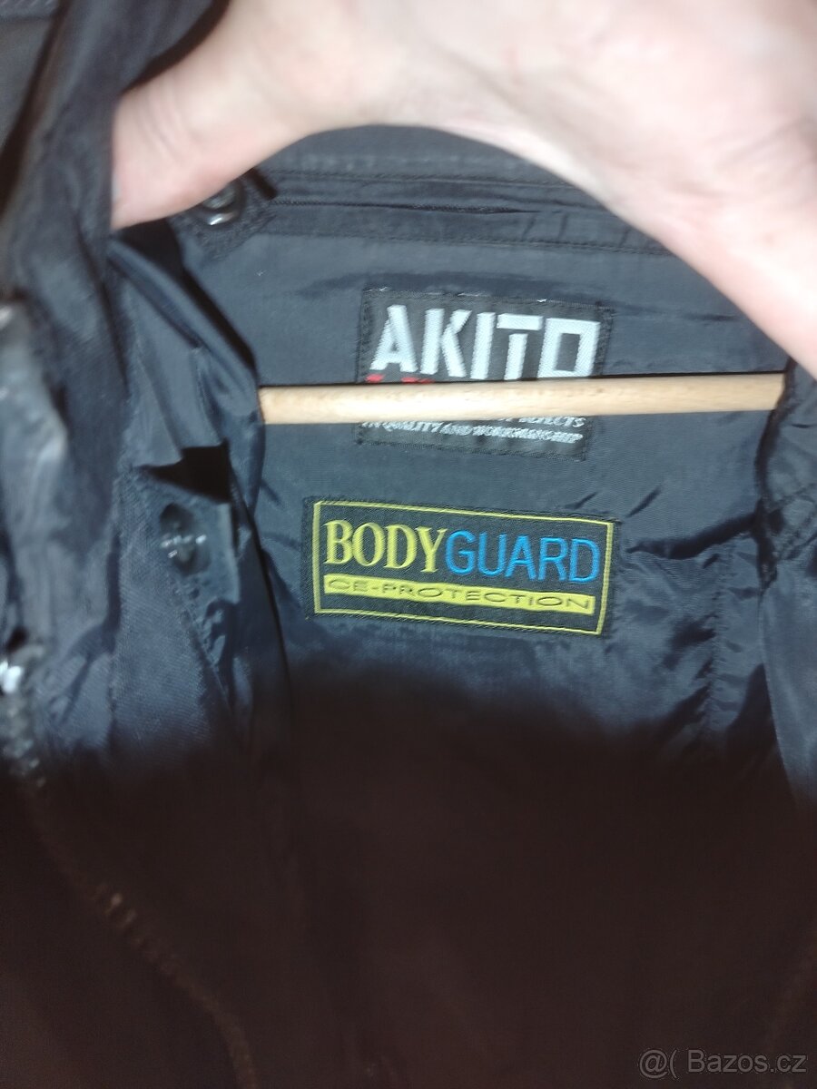 Bunda n motorku L, Akito - 3