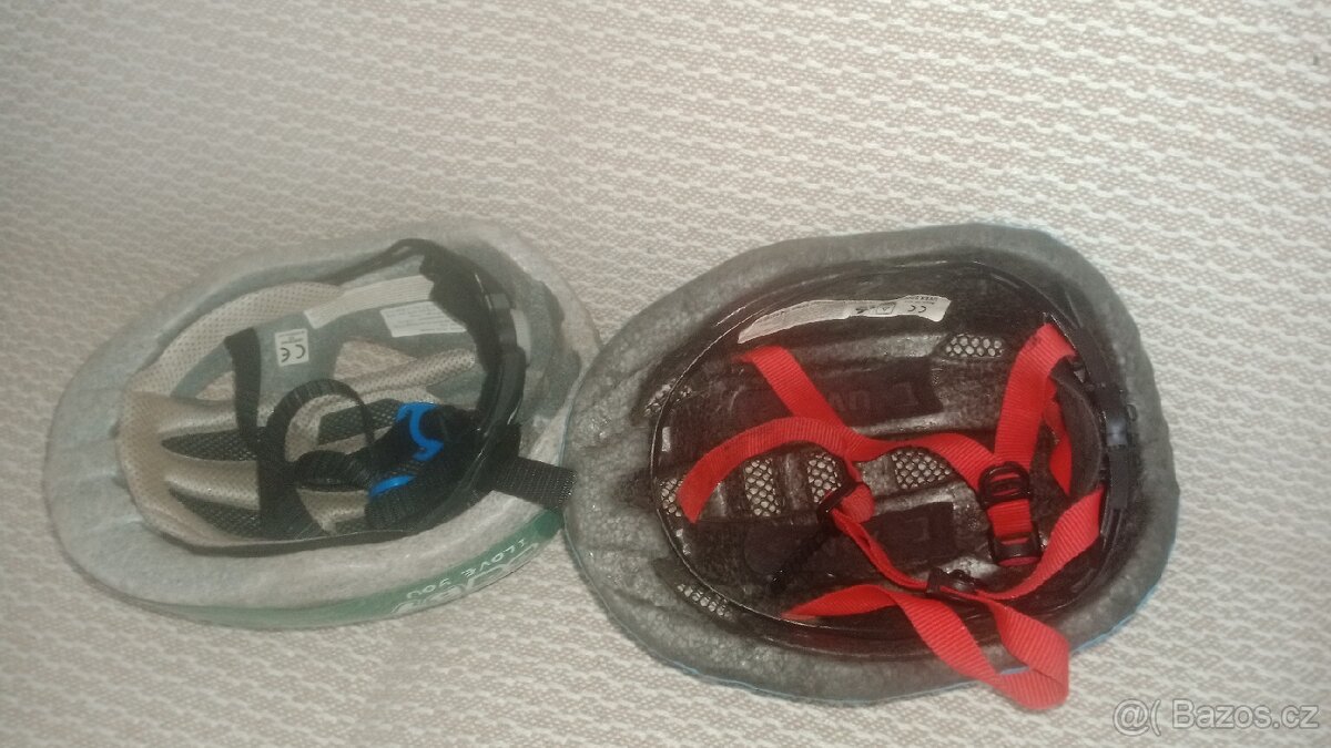 Dvě dětské přilby - 3