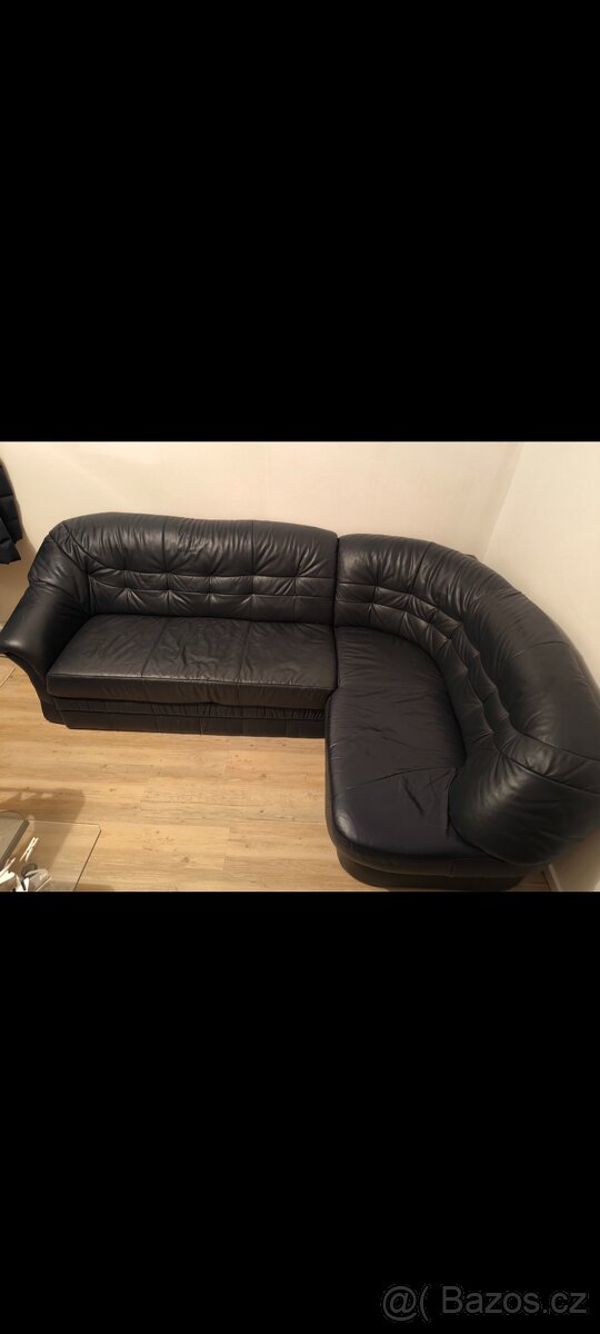 Kožená tmavě modrá sedačka - 3