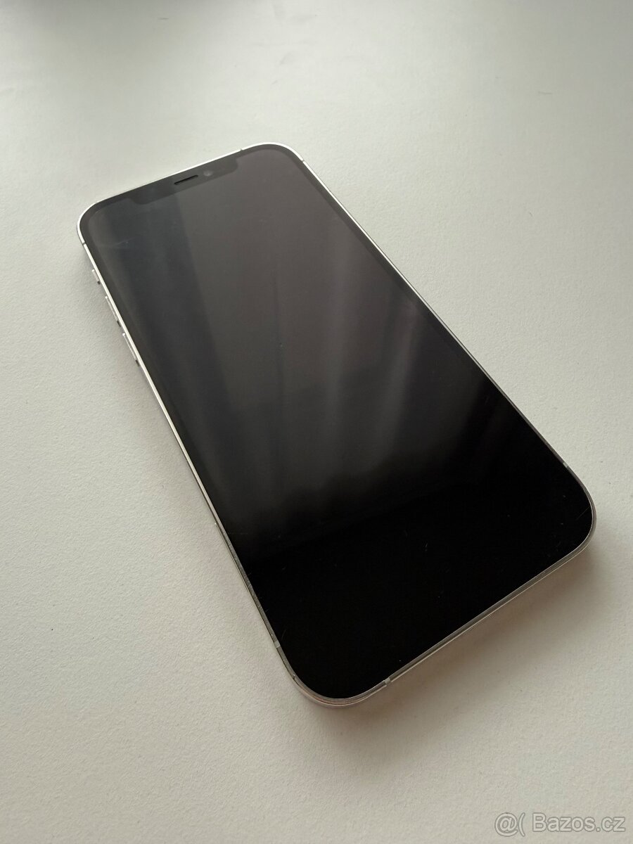 IPhone 12 Pro 256gb bílý - 3