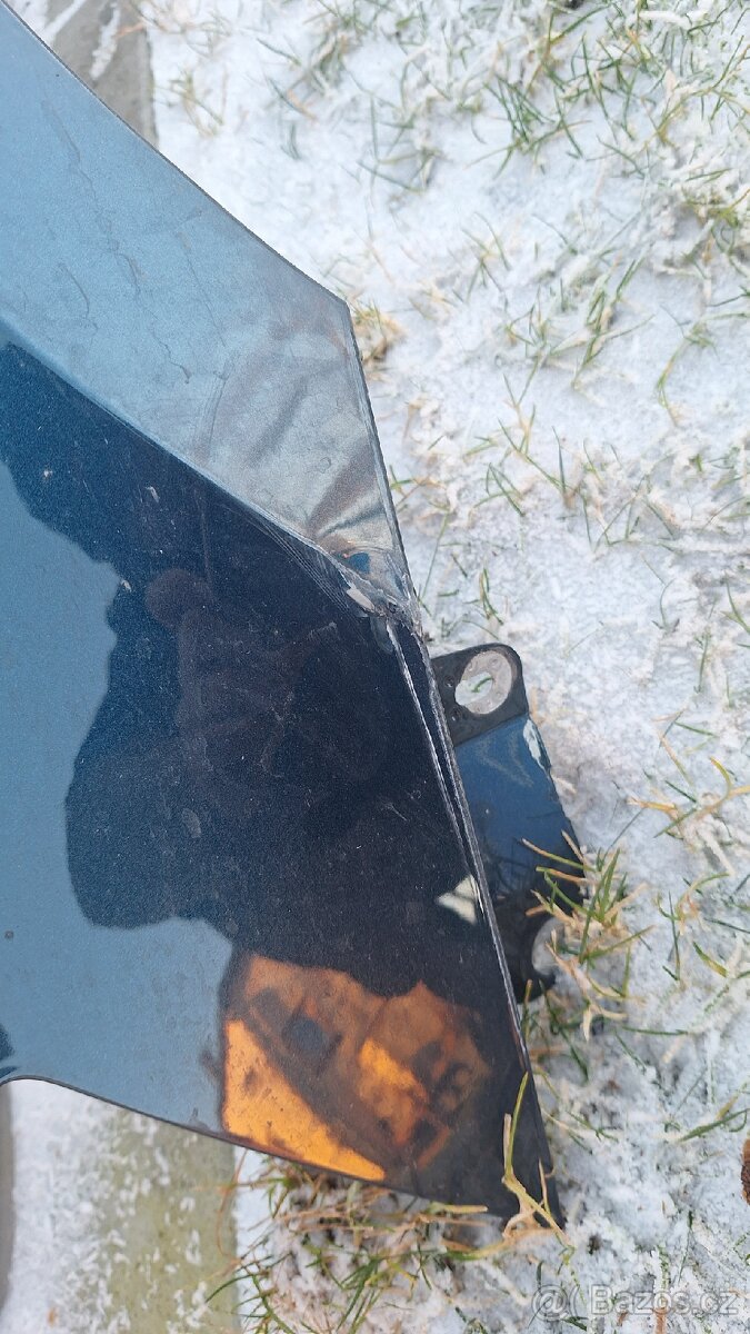 Levý přední blatník Škoda Superb 3 3V0821105 - 3