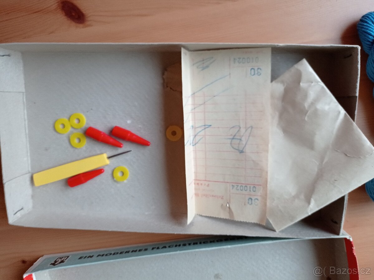 Retro hračka Pletací stroj Stricky DDR - 3