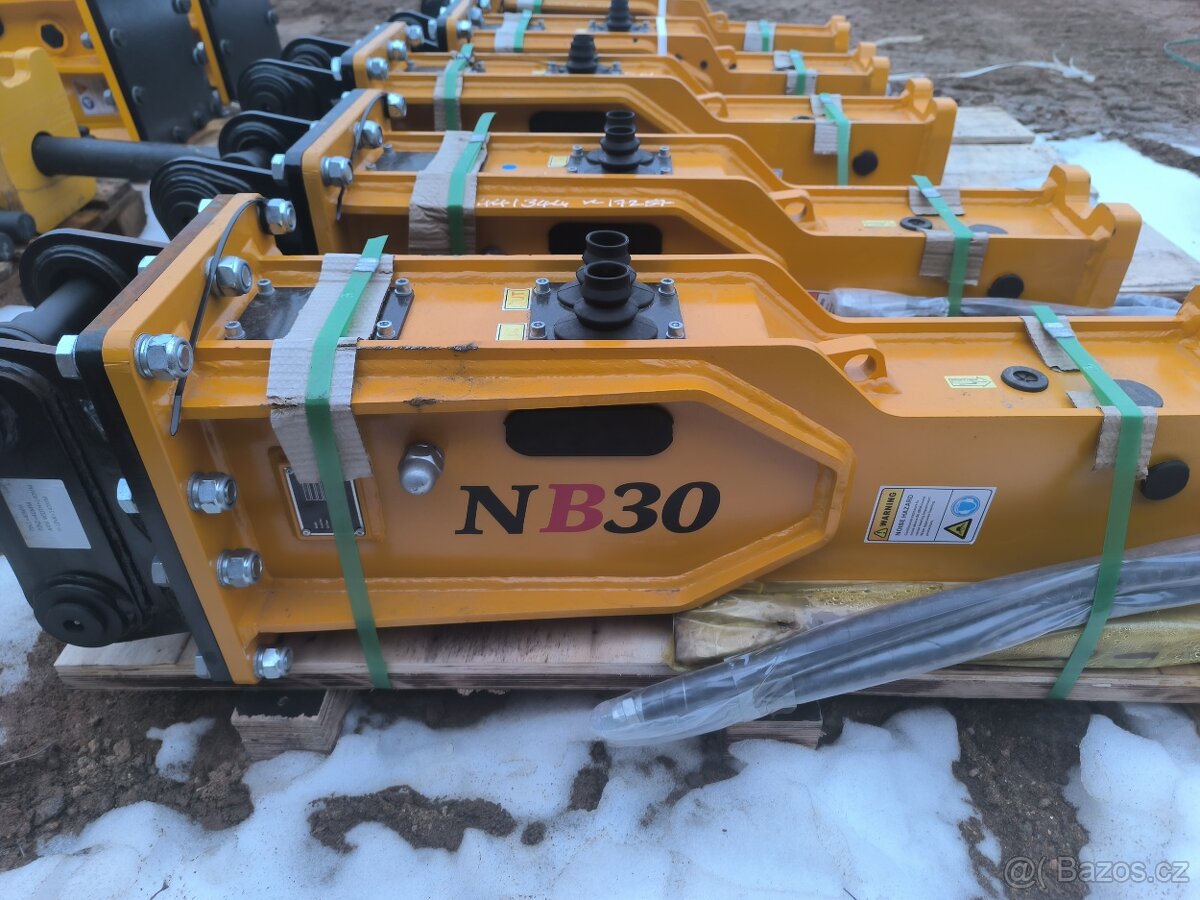 Hydraulické kladivo pro 2-4t - 3