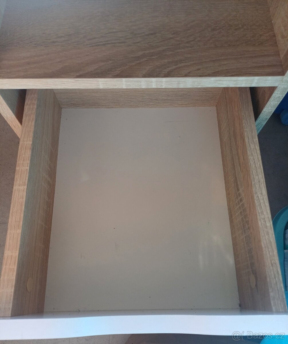 Dětský psací stůl - 3