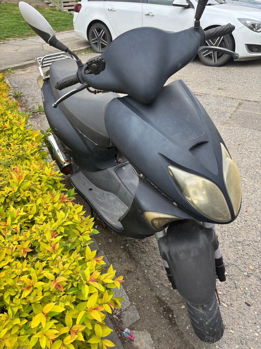 KEEWAY 125 ccm - 3