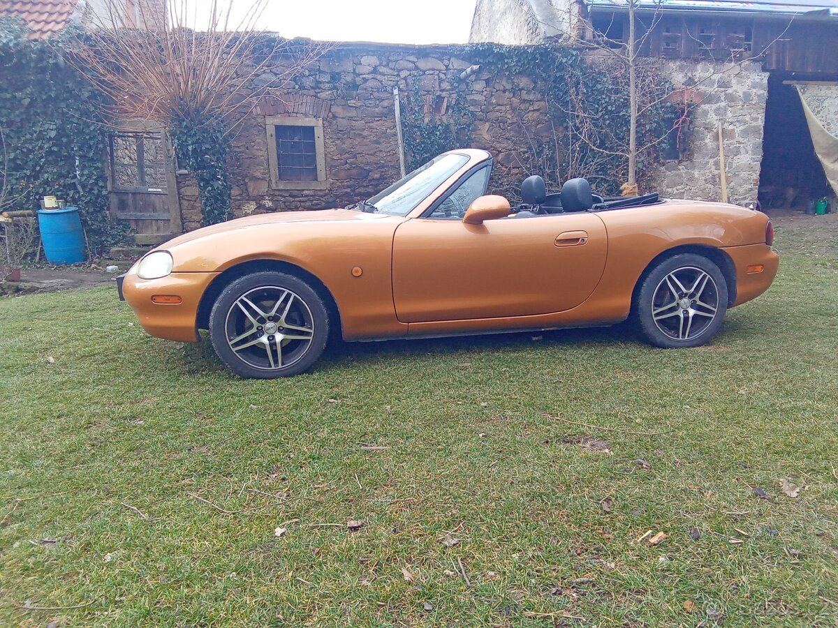 MAZDA MX-5 1.8 - 3