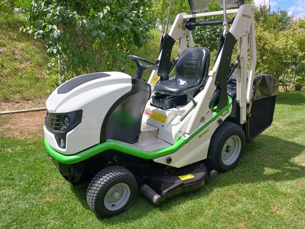 Zahradní traktor Etesia Buffalo 124 HVHP - 3