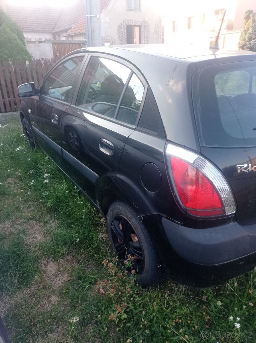 Kia Rio 2006 - 3