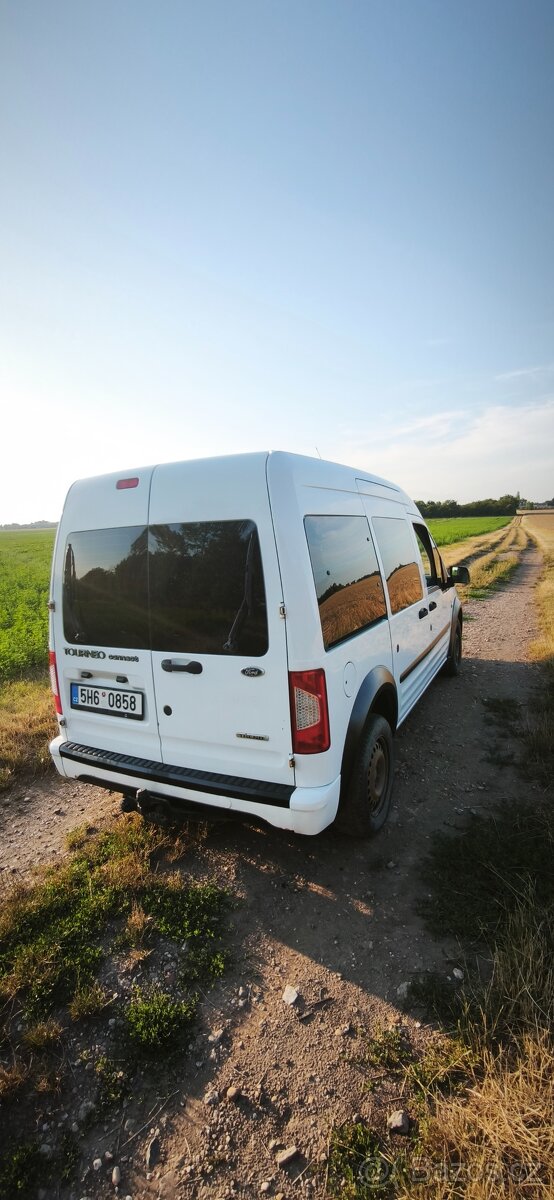 Ford transit conect - 3