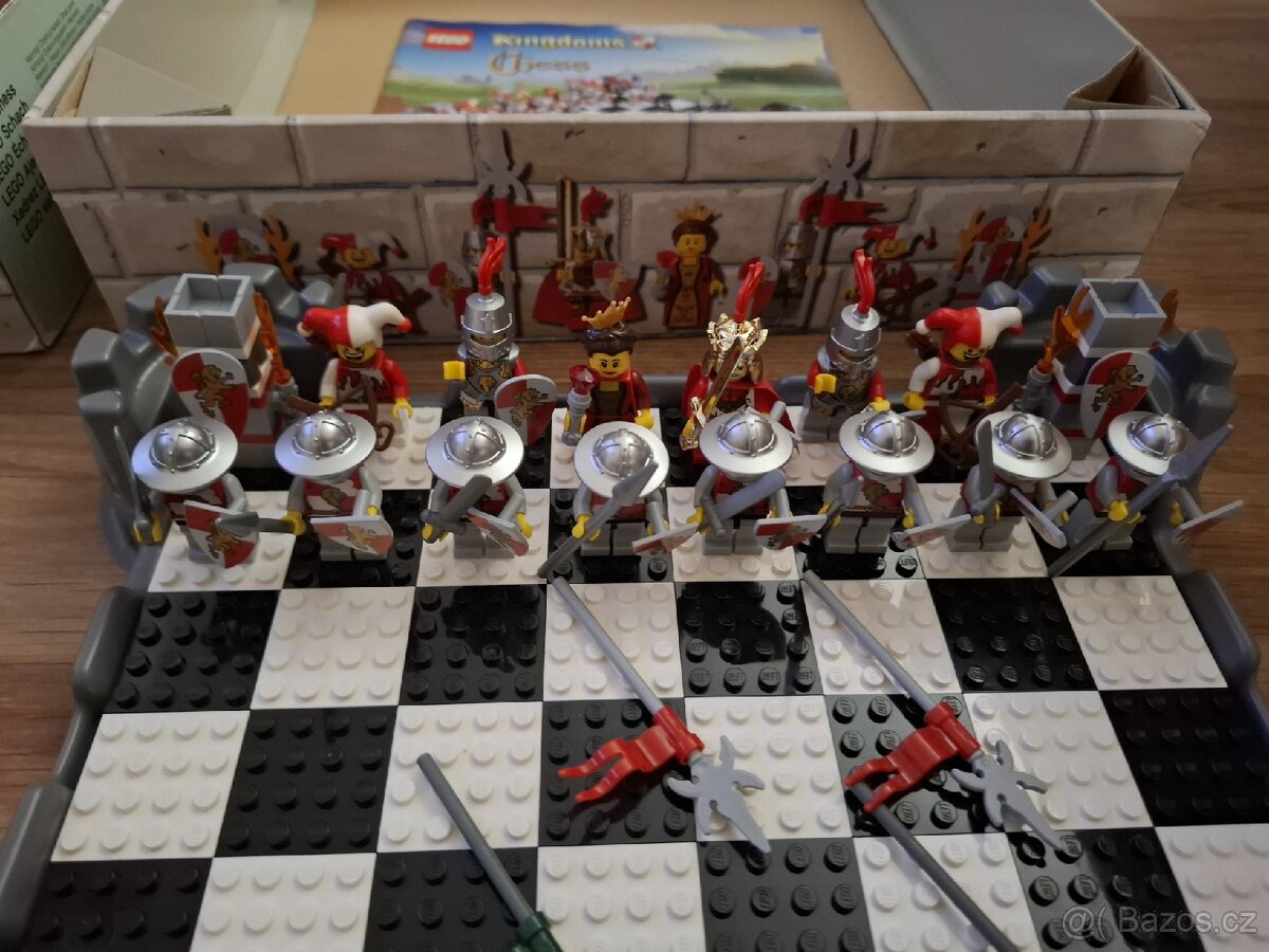 Lego 853373 kingdoms castle sachy - 3
